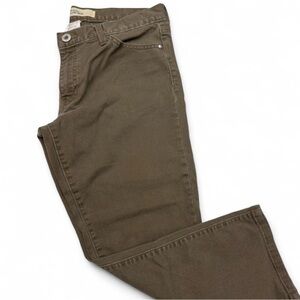 Gap khaki low rise straight leg capris